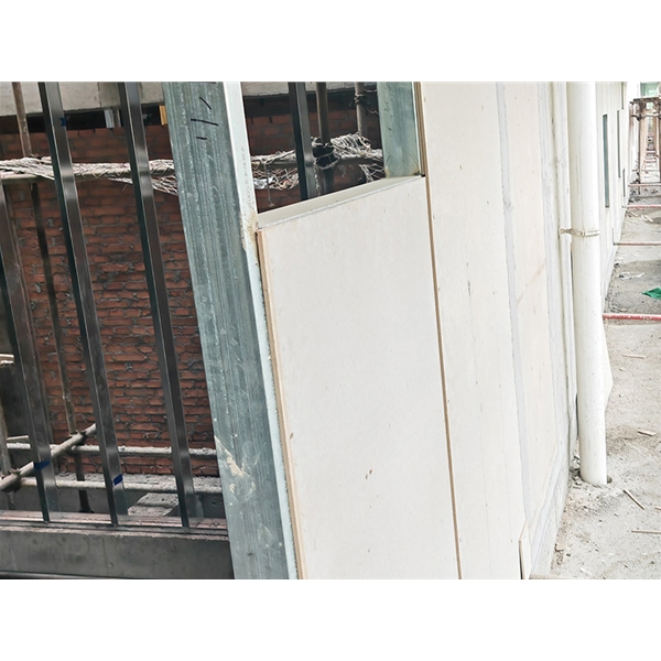 招远泄爆墙 专业泄爆 质量轻 优质原料 阻燃三小时 性能稳定